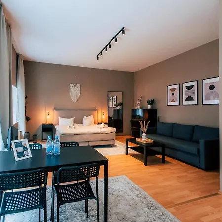 Luga Homes - Chausseehaus Apartment Leipzig